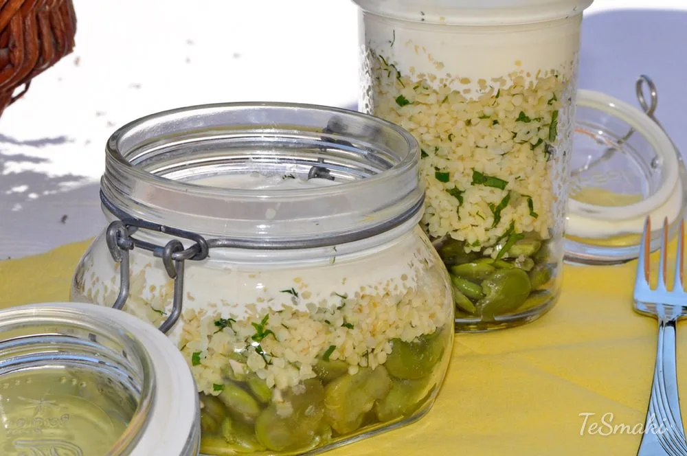 Bobowa sałatka z kaszą bulgur — zdjęcie 2