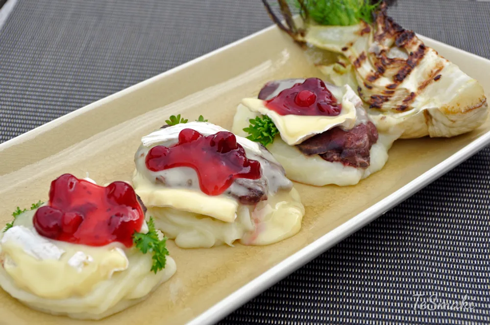 Liver with Camembert Cheese and Cranberries