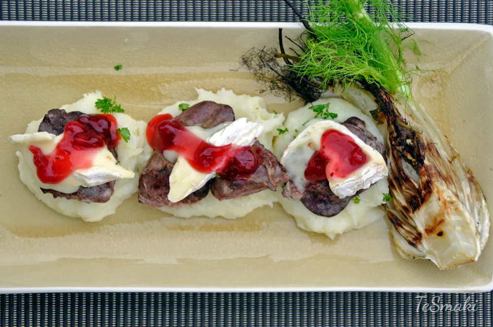 Wątróbka z serem Camembert i żurawiną — zdjęcie 2