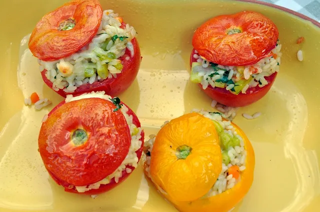 Risotto Baked in Tomatoes