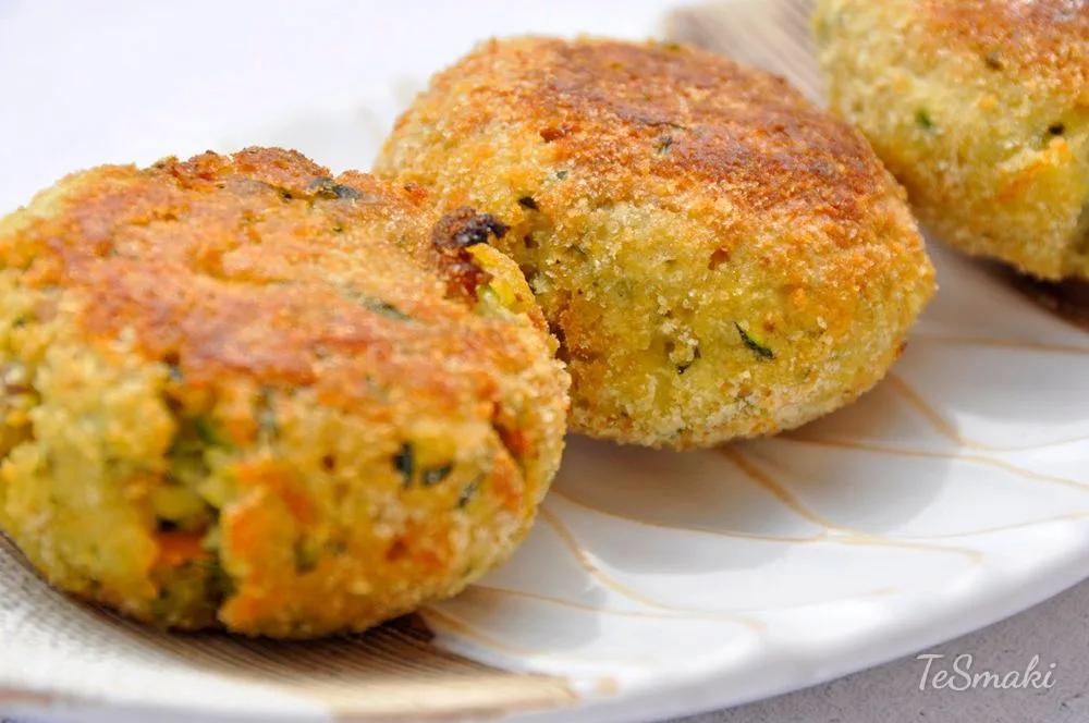 Vegetarian Patties with Zucchini and Bulgur